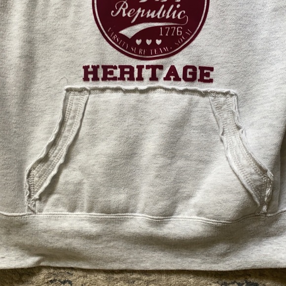 Cali Love Heritage Hoodie - Picture 3 of 7